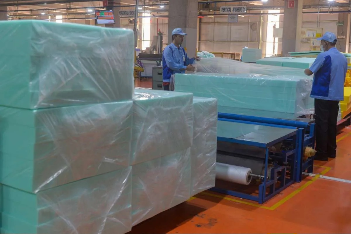 Penurunan Indeks Manufaktur Jadi Sinyal Pelambatan Industri di Semester II 